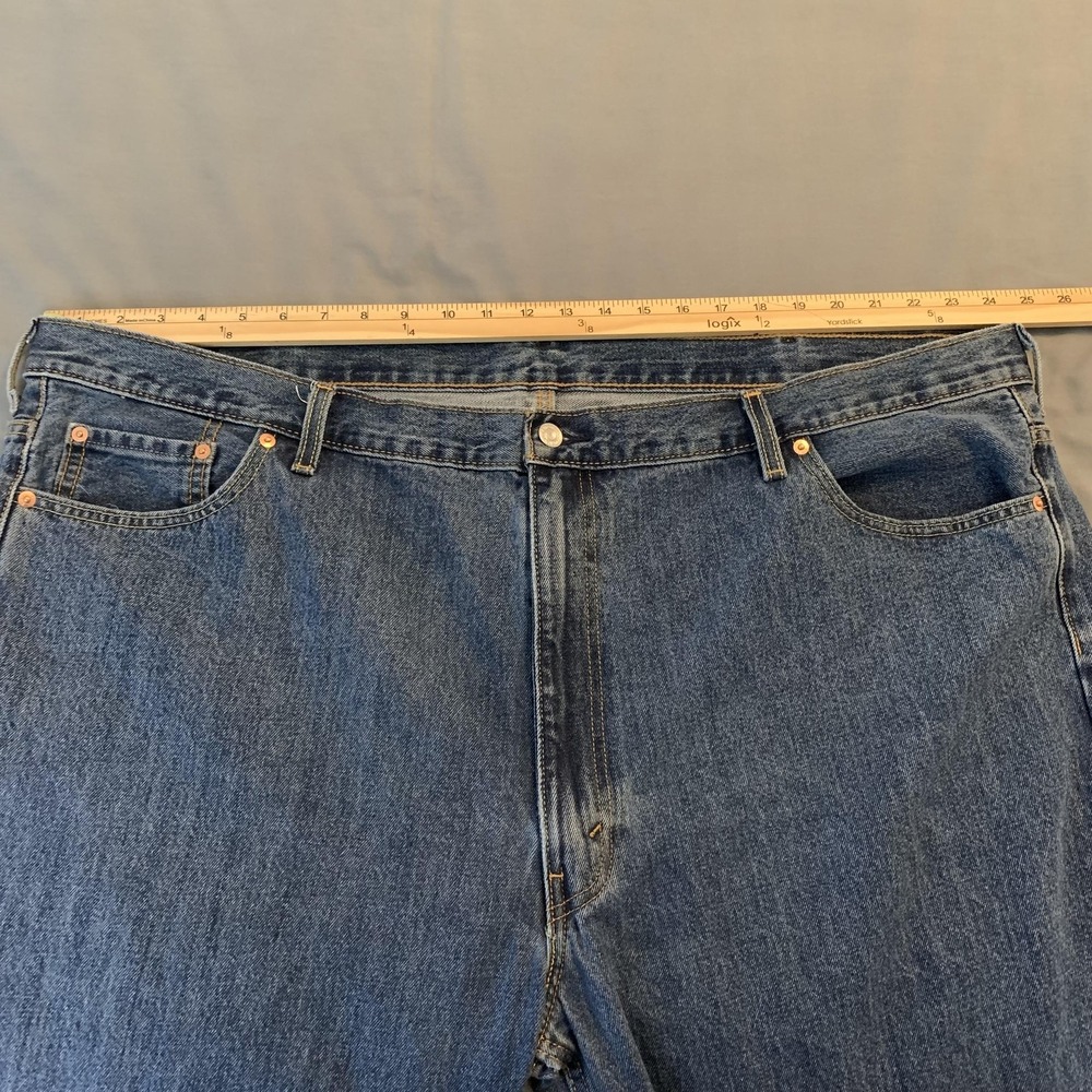 Levis 550 Relaxed Fit Tapered Jeans Mens 52x30 Blue Medium Wash Denim Pants - Picture 5 of 12
